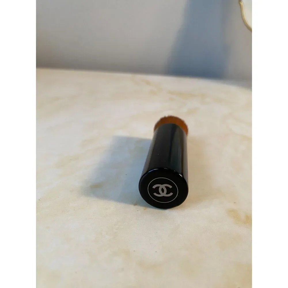 Chanel Mini Foundation Brush